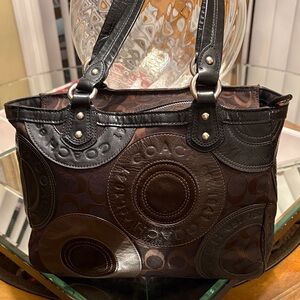 COACH Circle Mosaic Patchwork East West Tote F15466 Browns Patent Canvas Leather